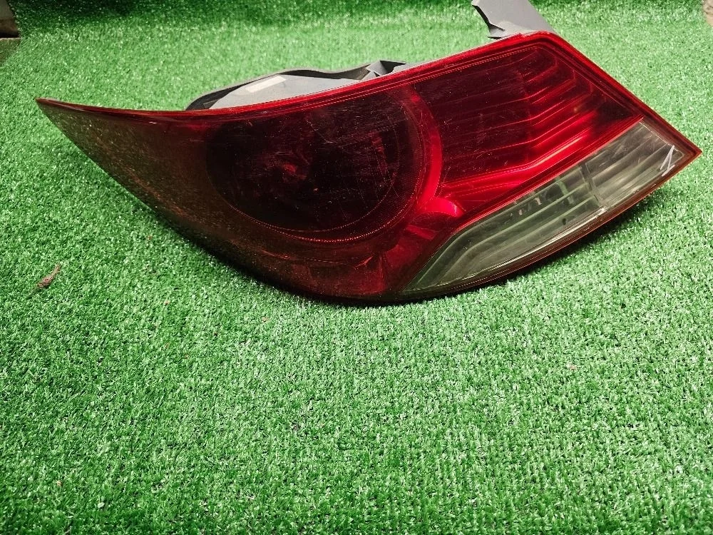Фонарь задний левый Hyundai Solaris