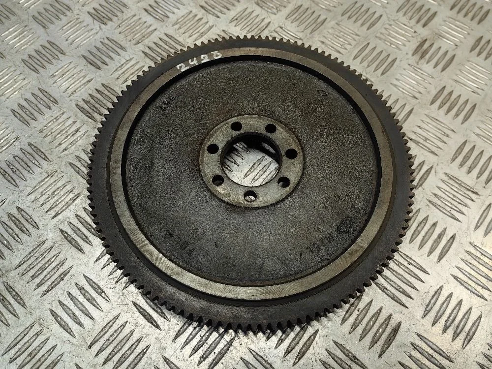 Маховик Renault Logan