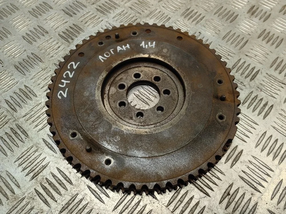 Маховик Renault Logan