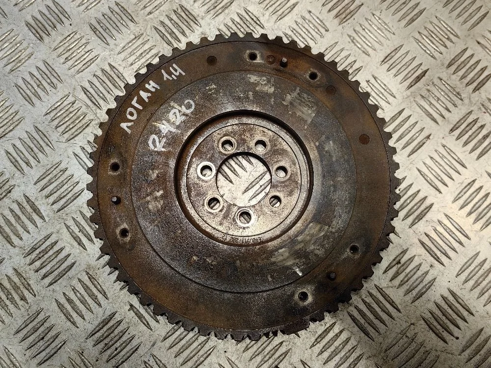 Маховик Renault Logan