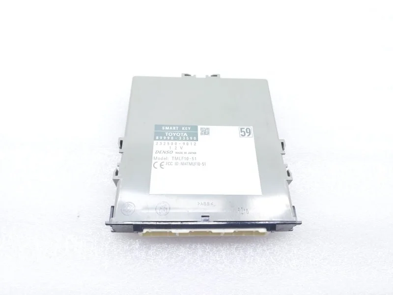 Блок электронный Toyota Camry 2017 55