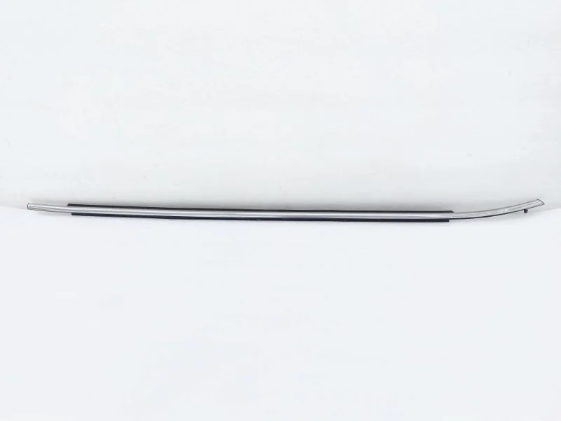 Молдинг стекла двери Toyota Camry 2017 55