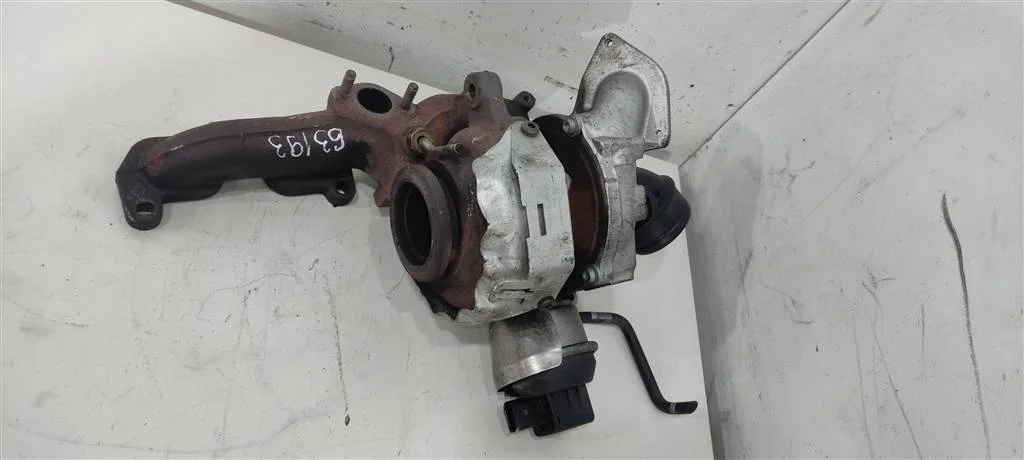 Турбина 03L253056G  2.0 TDI Volkswagen