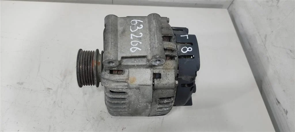 Генератор 06E903016D  2.0 TFSI Audi