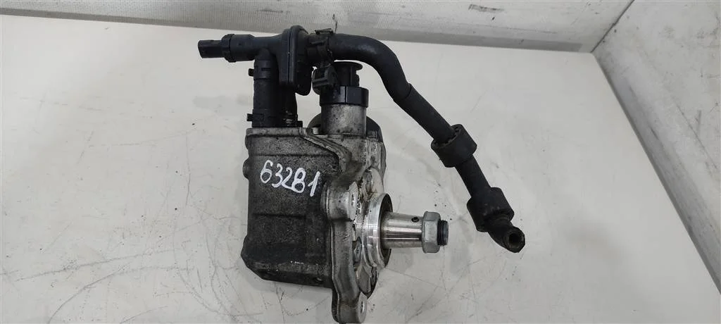 ТНВД 03L130755D  2.0 TDI Volkswagen