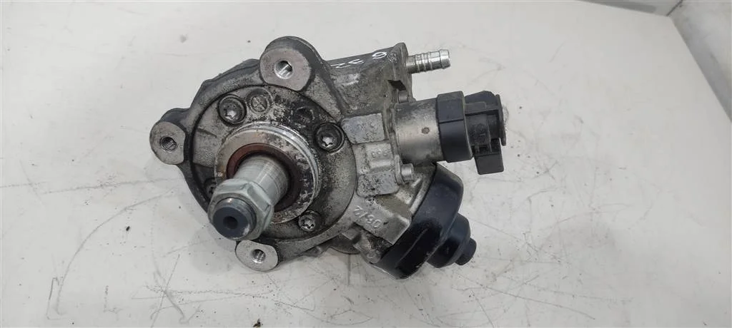 ТНВД 03L130755D  2.0 TDI Volkswagen