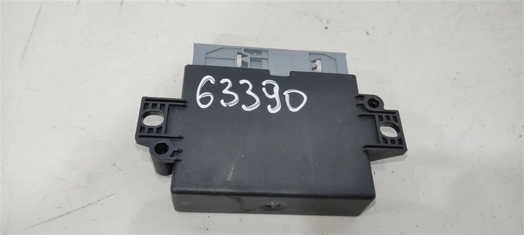 Блок управления парктрониками A0009001808   Турбо