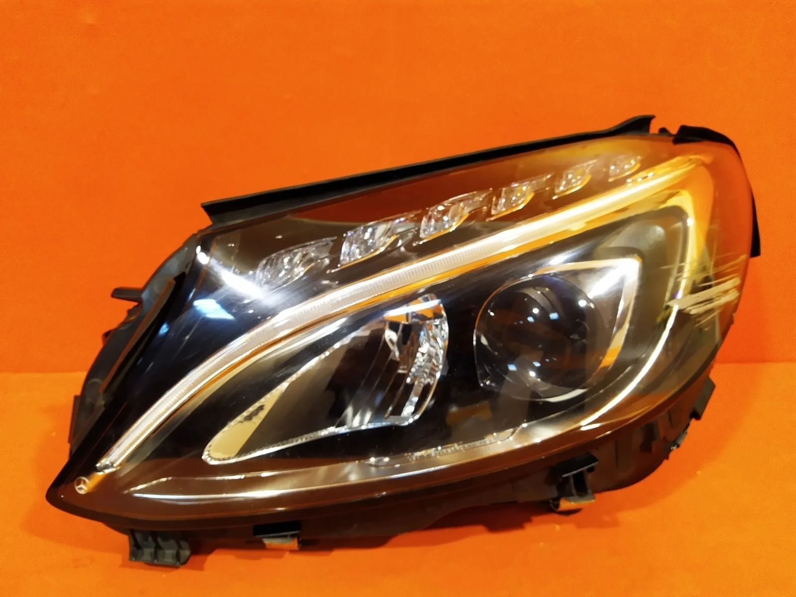 Фара Mercedes -Class 2014-2018 w205
