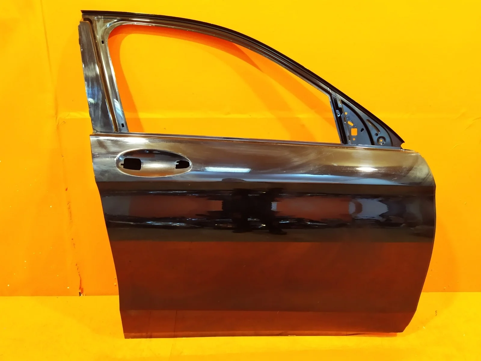 Дверь Mercedes GLC-Class 2015-нв X253