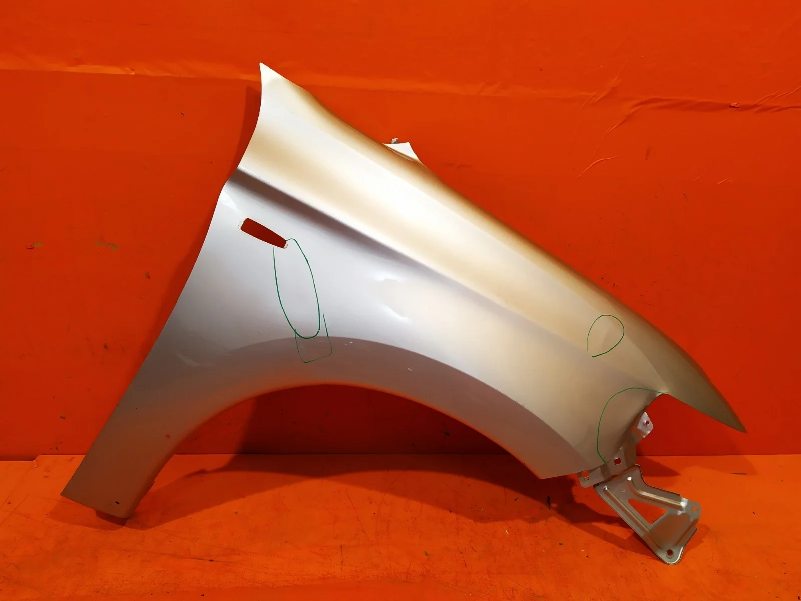 Крыло Mitsubishi Outlander 2015-нв 3