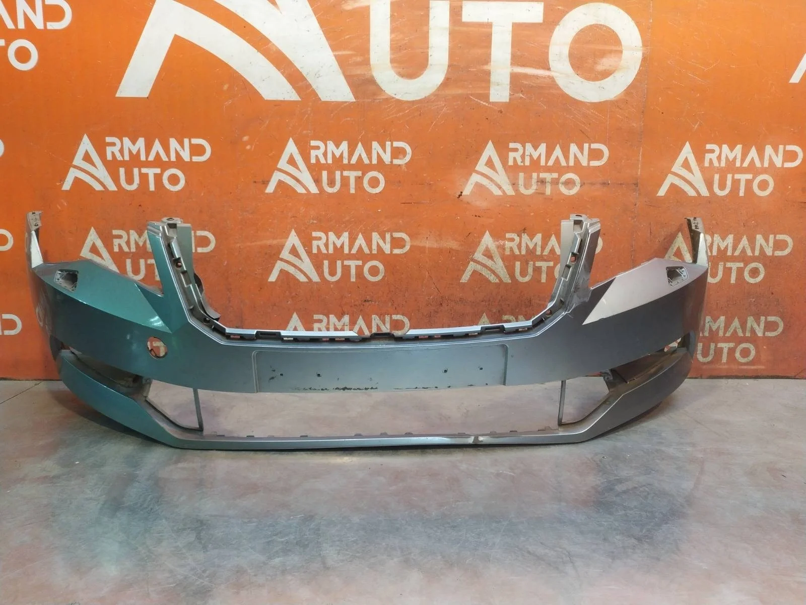 Бампер Skoda Superb 2015-2019 3