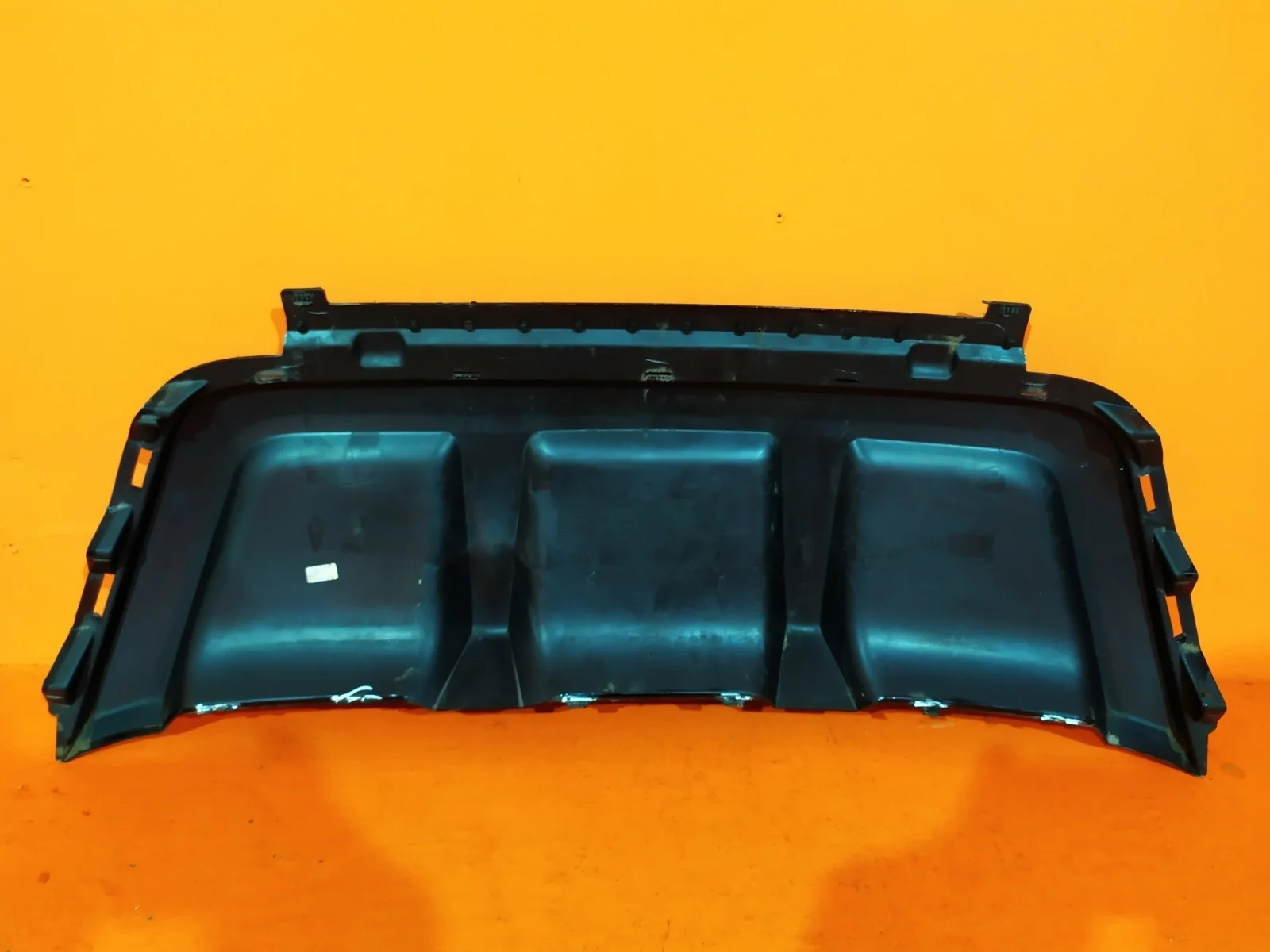 Накладка бампера Land Rover Range Evoque 2011-2018 L538