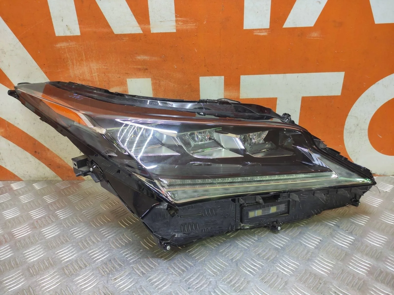 Фара Lexus RX 2015-2019 4