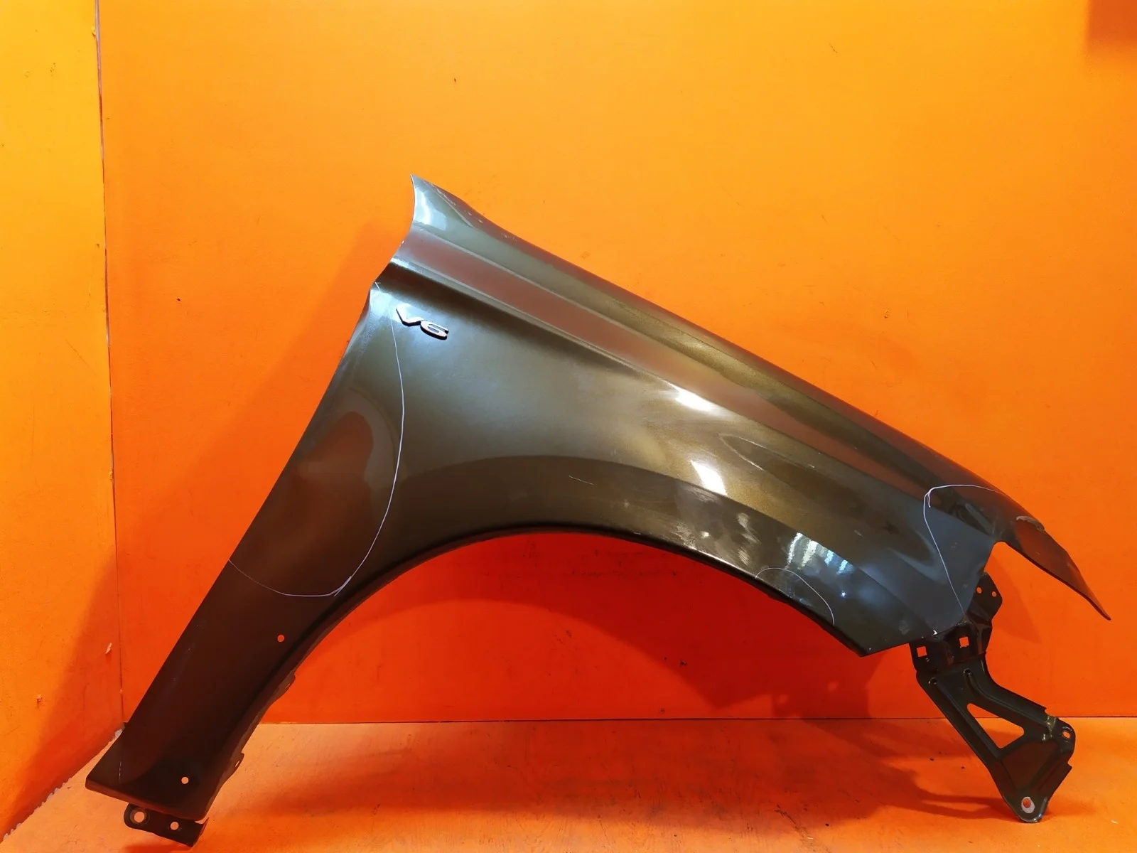 Крыло Mitsubishi Outlander 2015-нв 3