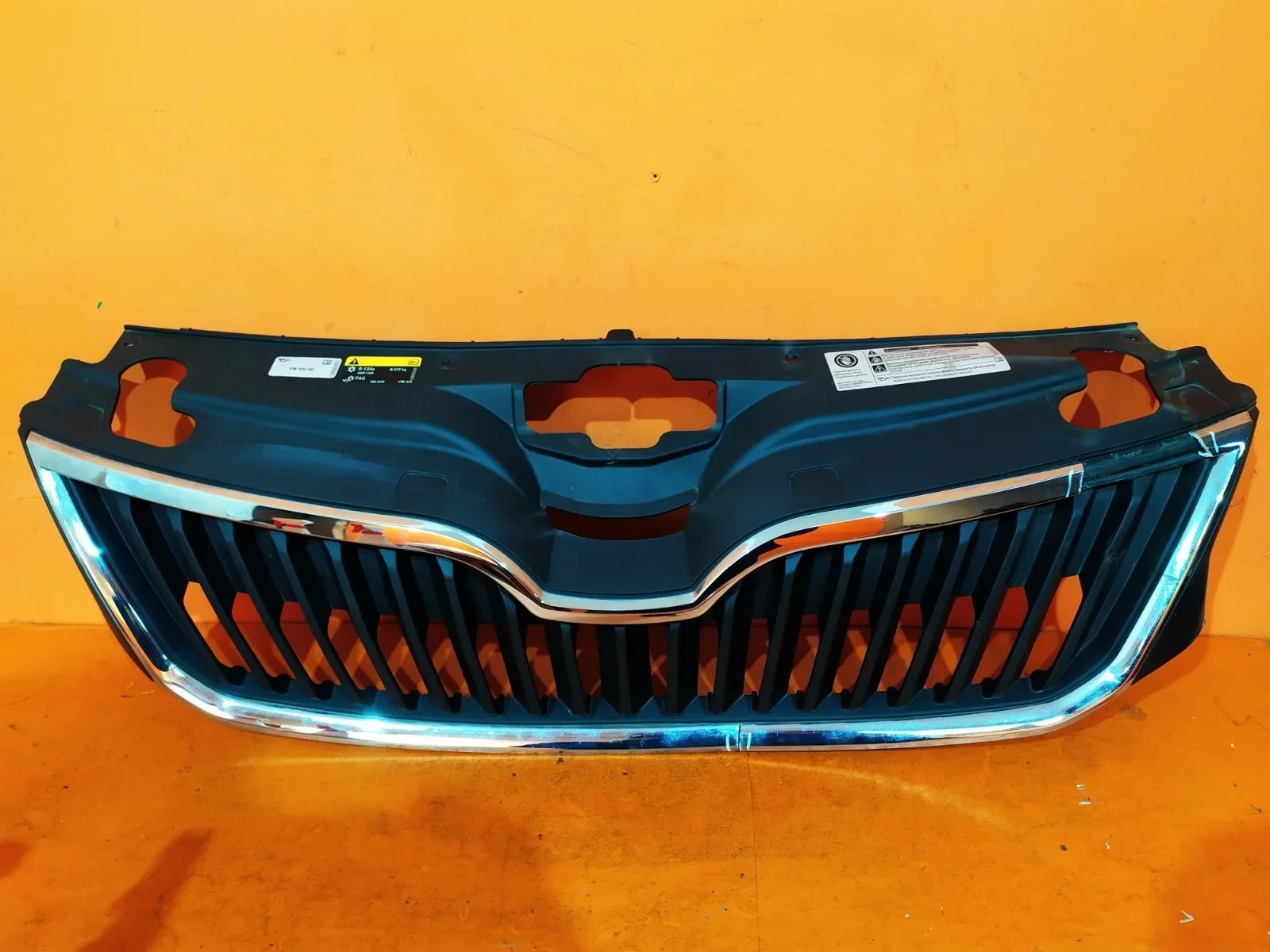 Решетка радиатора Skoda RAPID 2014-2020