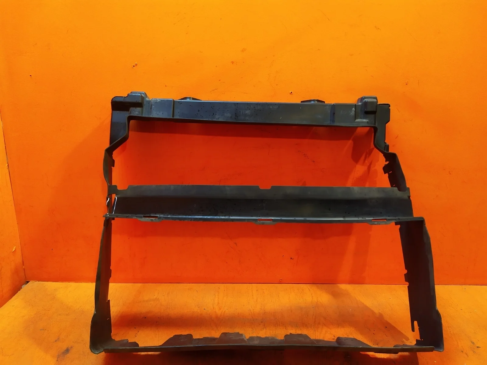 Воздуховод радиатора Land Rover Range 2012-2022 4 L405