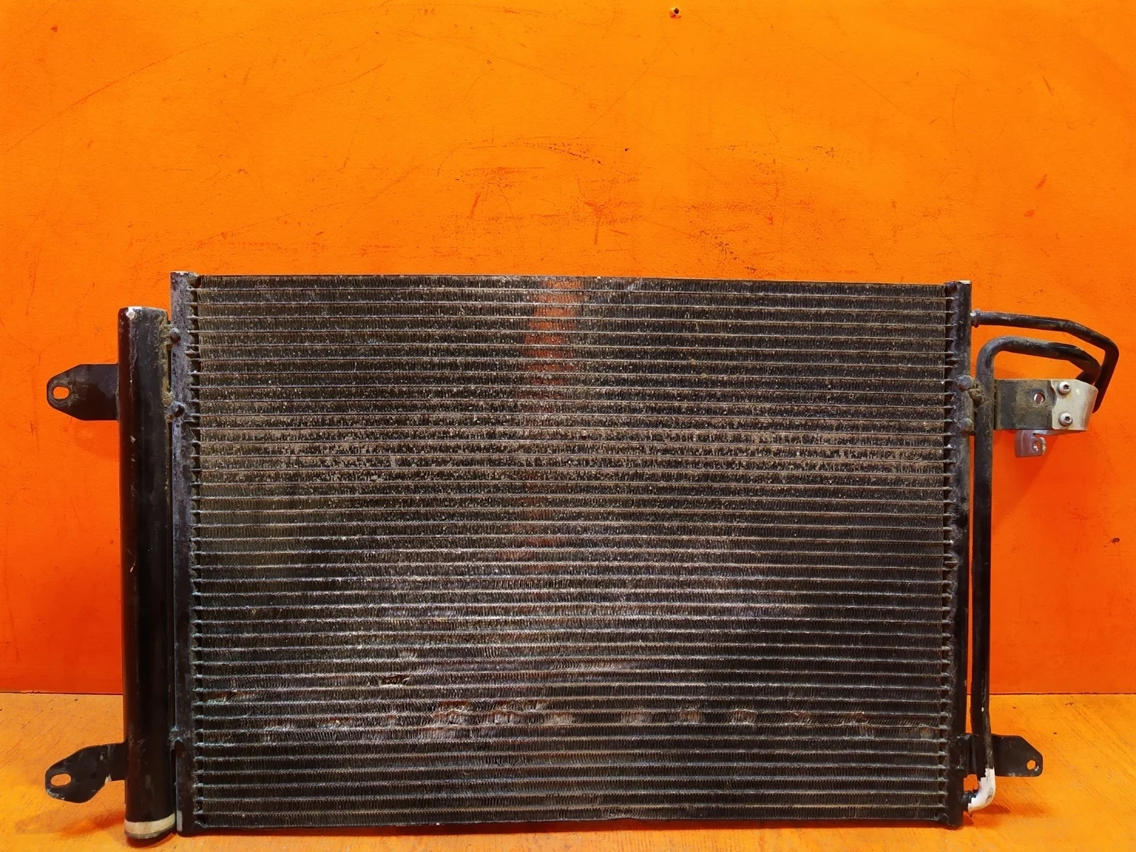 Радиатор кондиционера Volkswagen Golf 2003-2008 5
