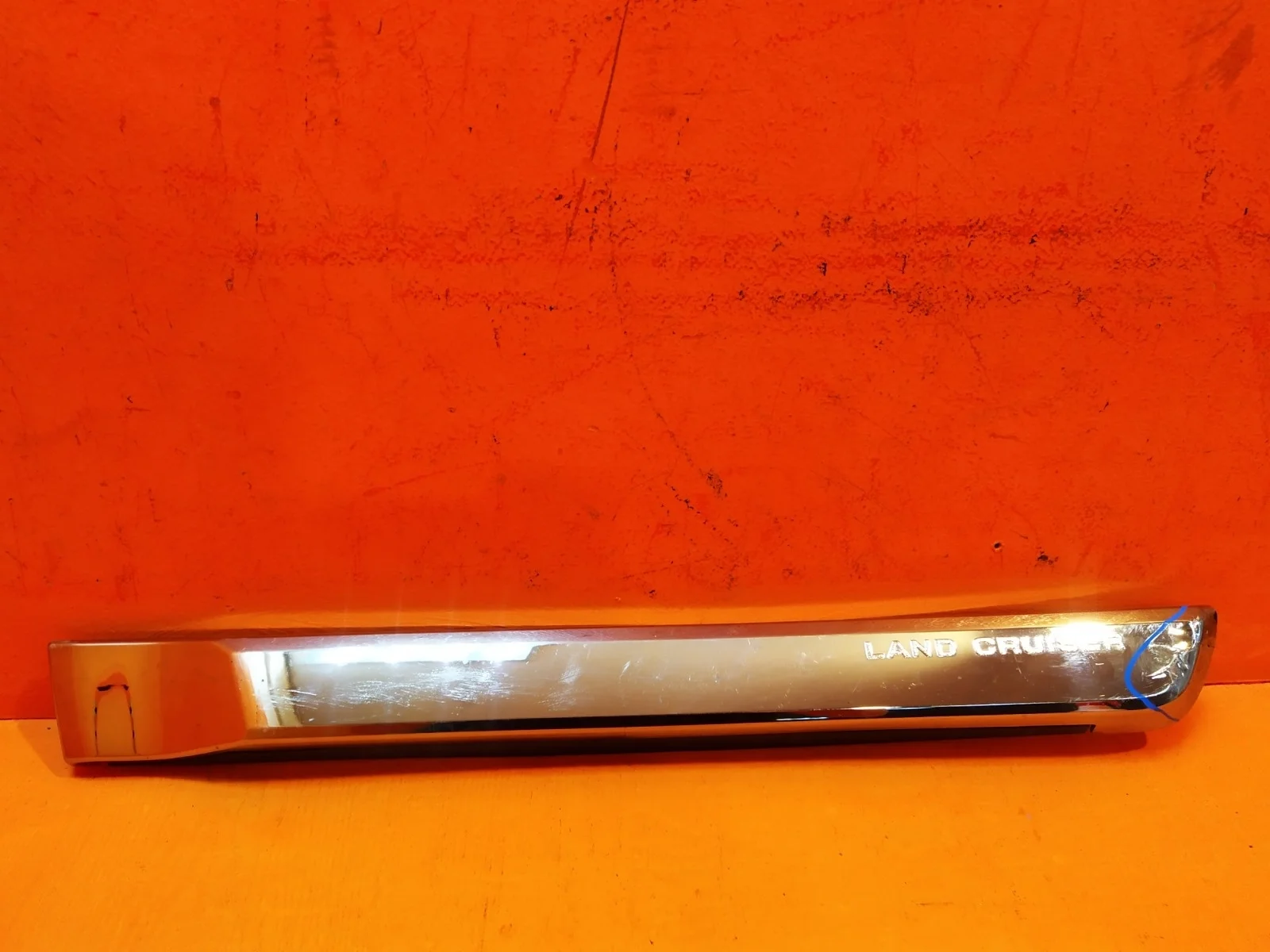 Молдинг двери Toyota Land Cruiser 2015-2021 200