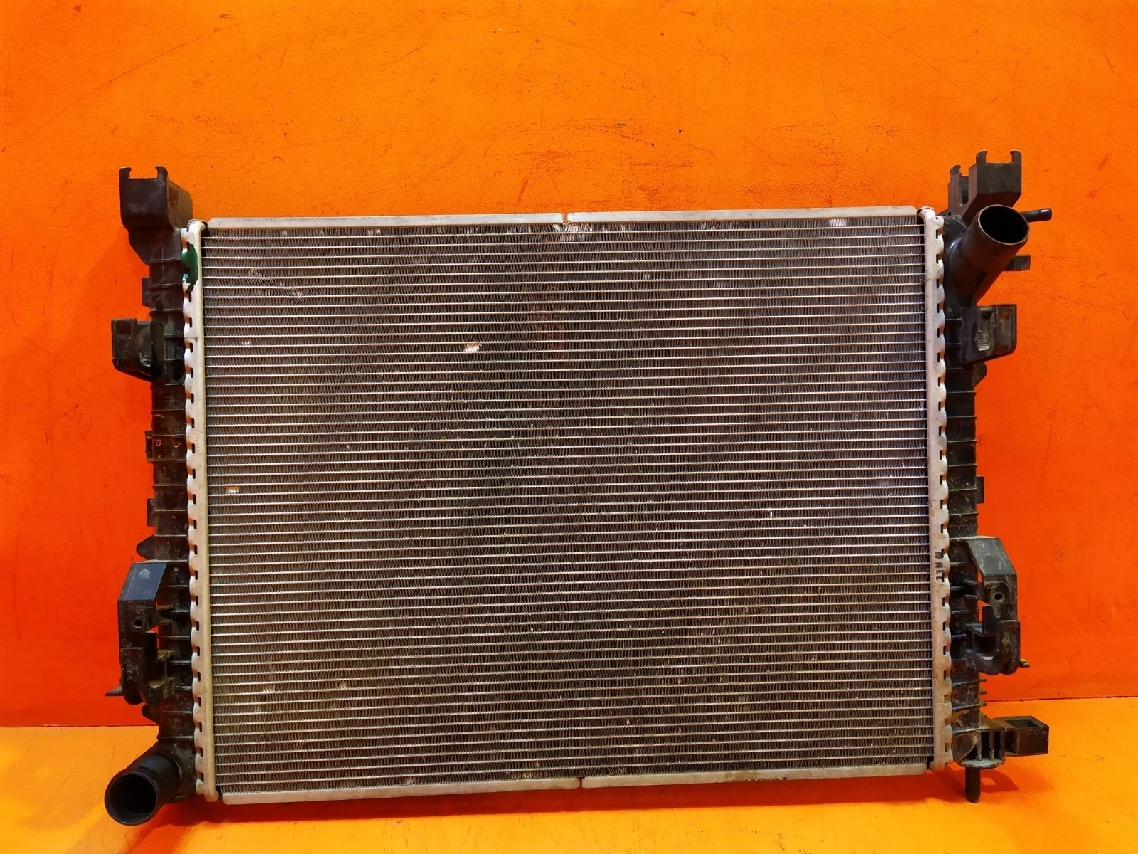 Радиатор двигателя (двс) Renault Logan 2012-2022