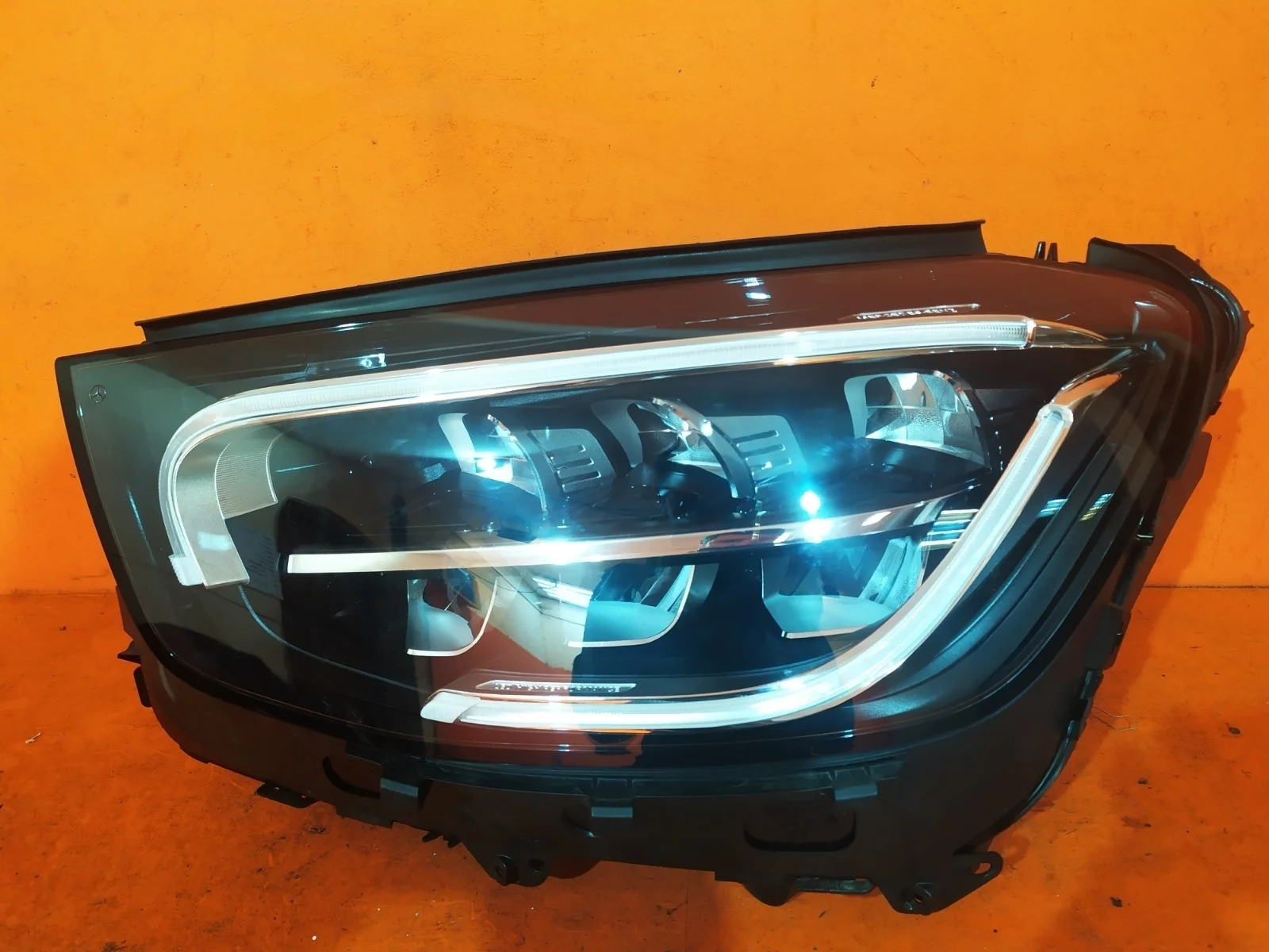 Фара Mercedes GLC-Class 2019-нв X253