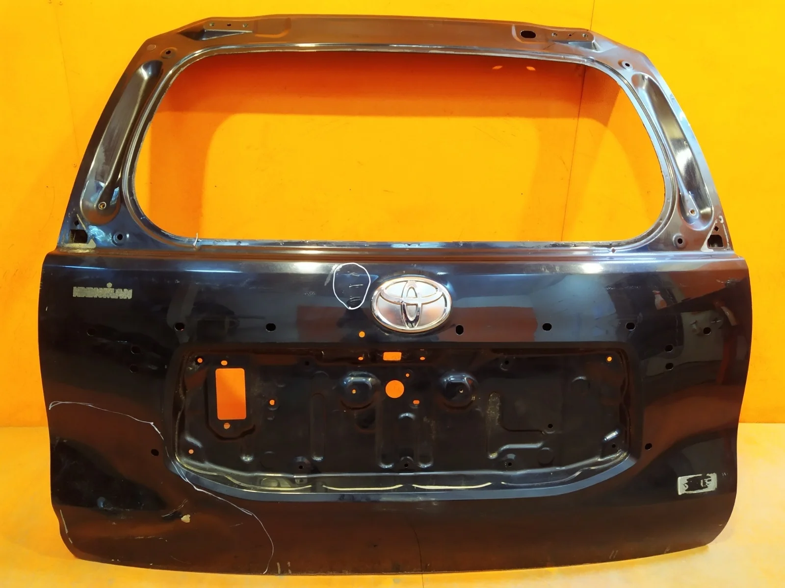 Дверь багажника Toyota Land Cruiser Prado 2013-2017 150