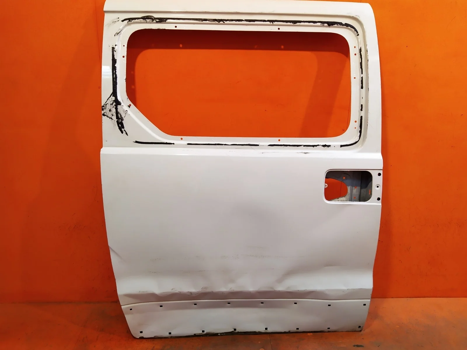 Дверь сдвижная Hyundai H1 / Grand Starex 2007-нв