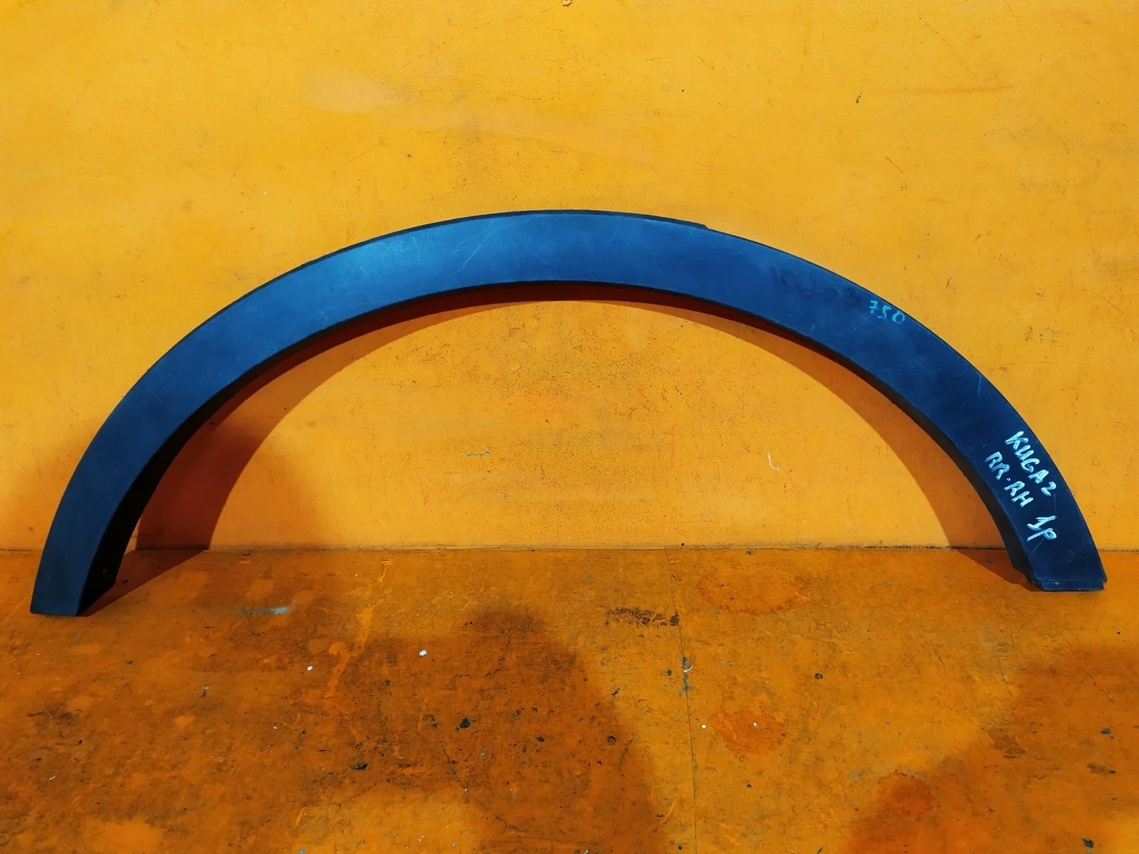 Расширитель крыла Ford Kuga 2012-2019 CBS