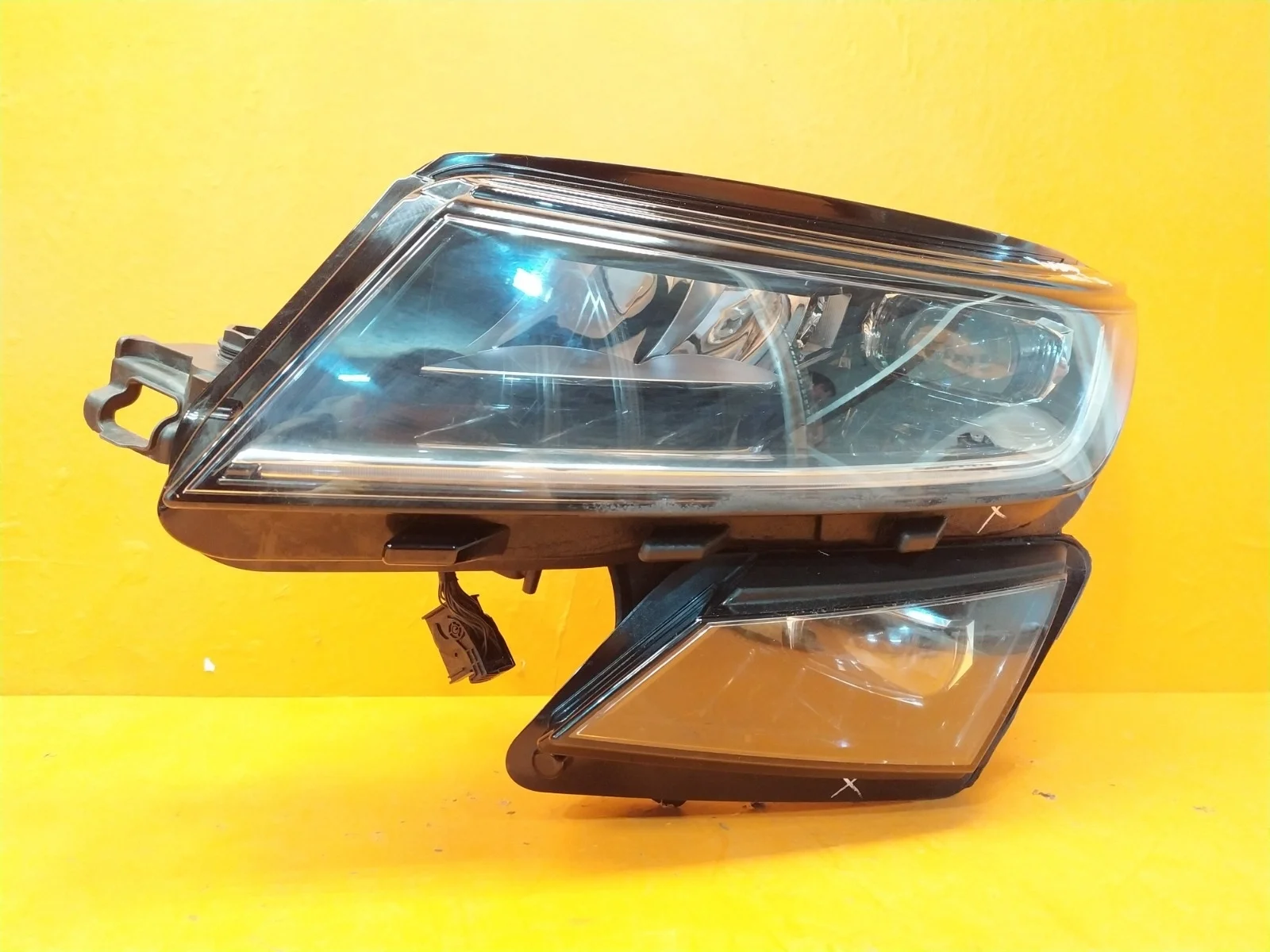 Фара Skoda Kodiaq 2016-2022