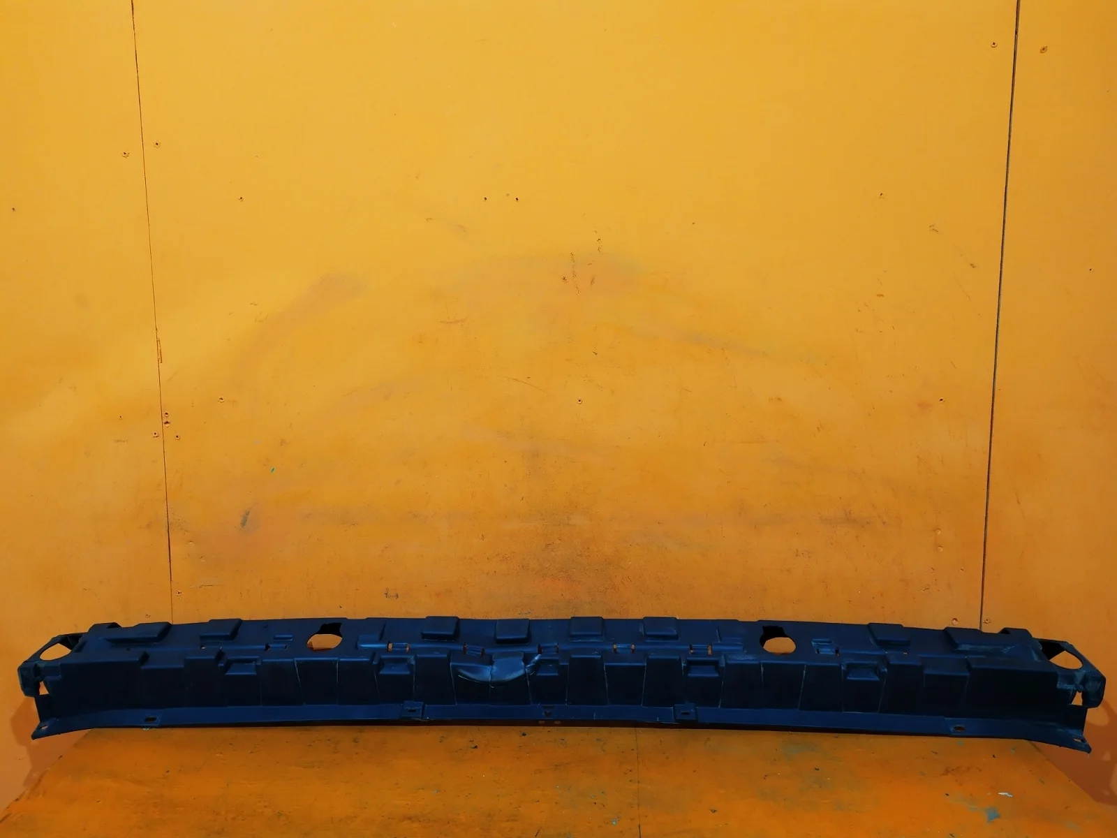 Кронштейн бампера Volkswagen Crafter 2006-2016