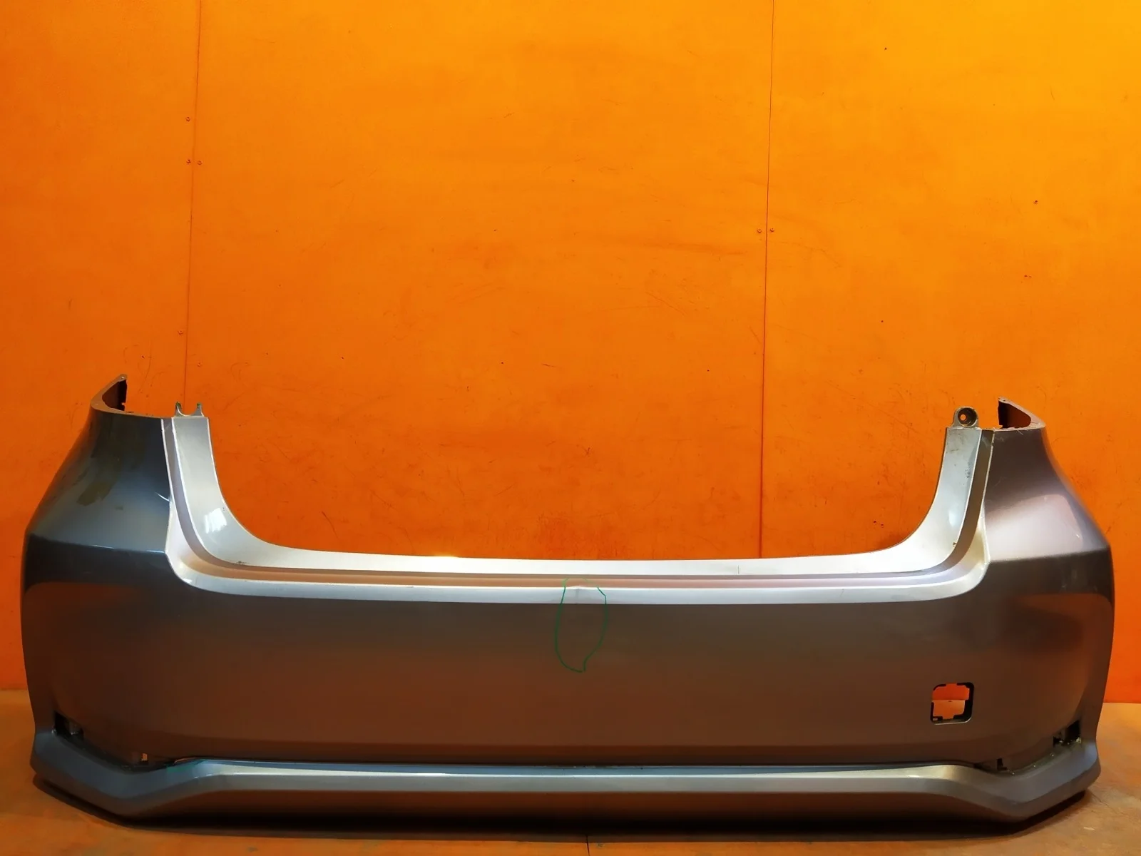 Бампер Toyota Corolla 2018-нв 12 E210