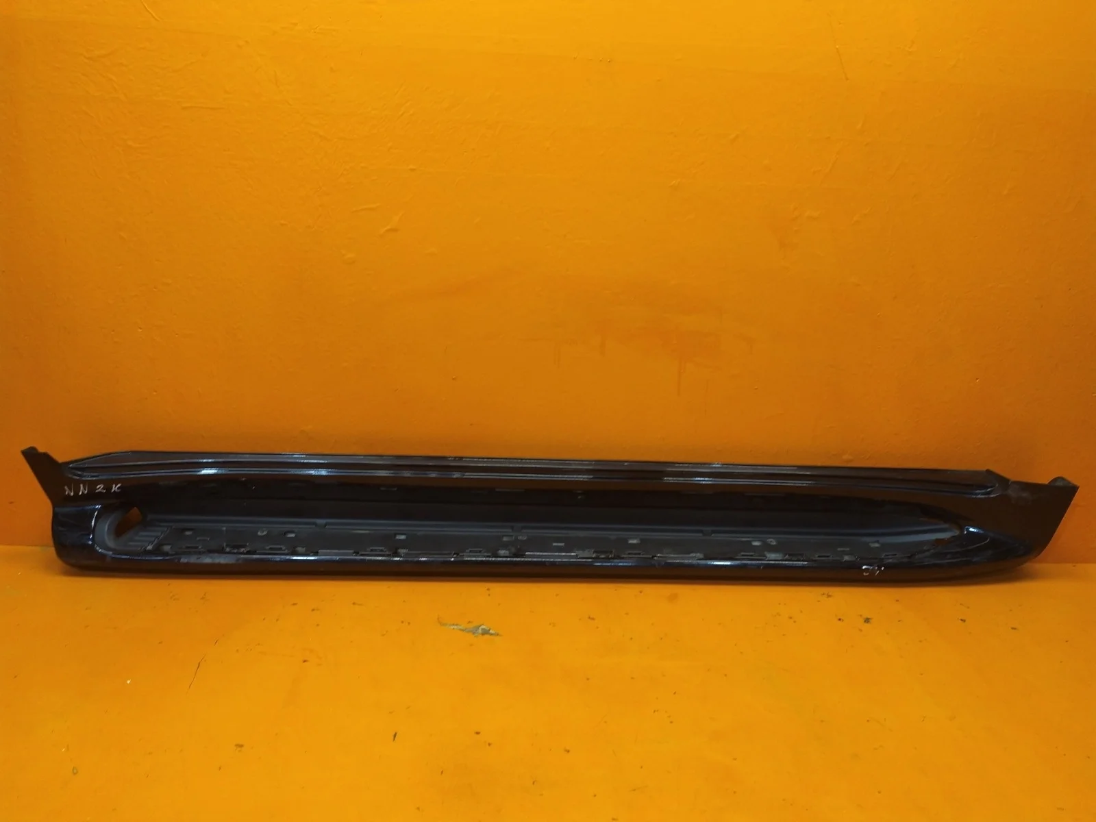 Накладка порога Toyota Land Cruiser 2012-2021 200