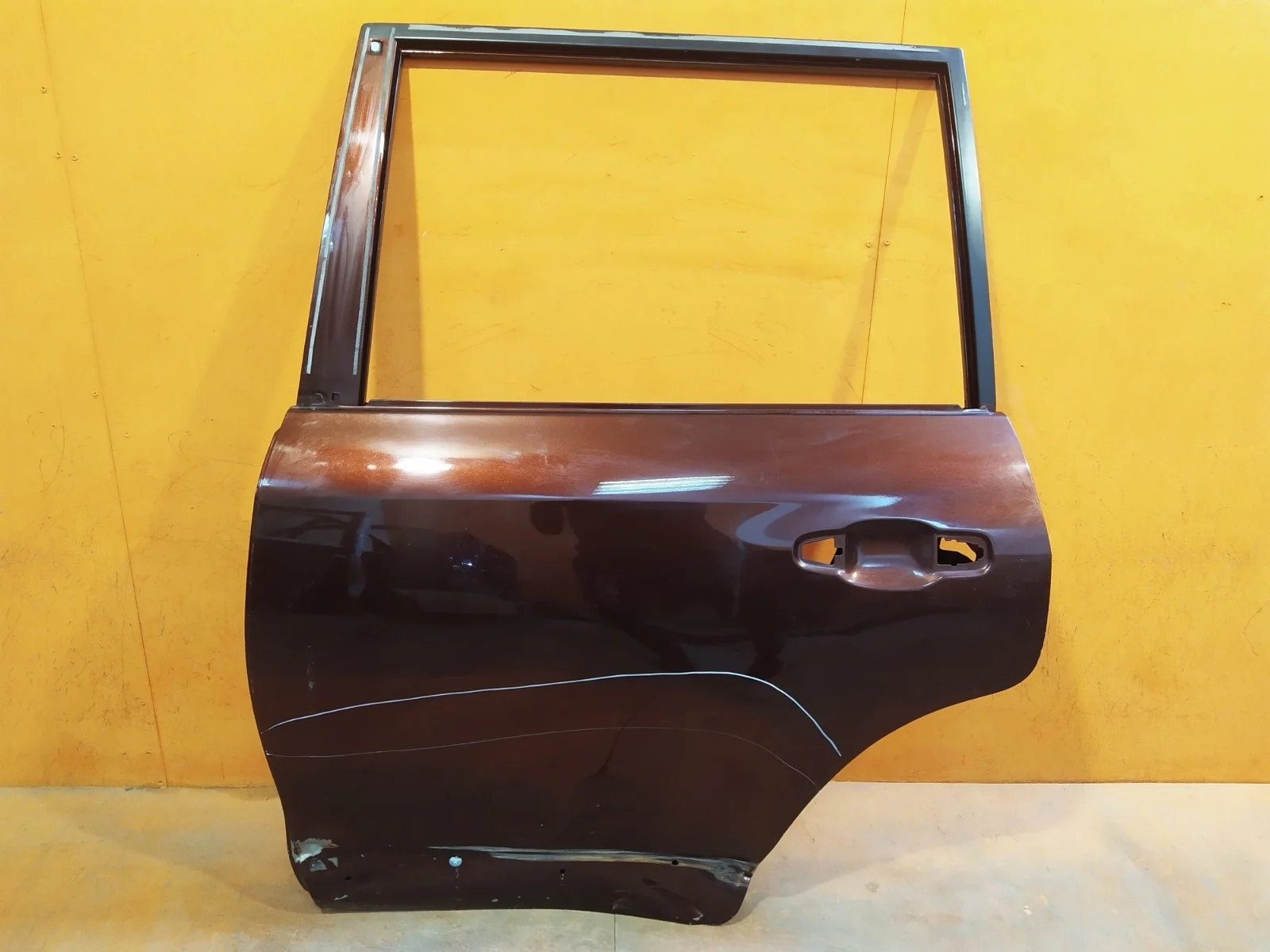 Дверь Toyota Land Cruiser 2015-2021 200