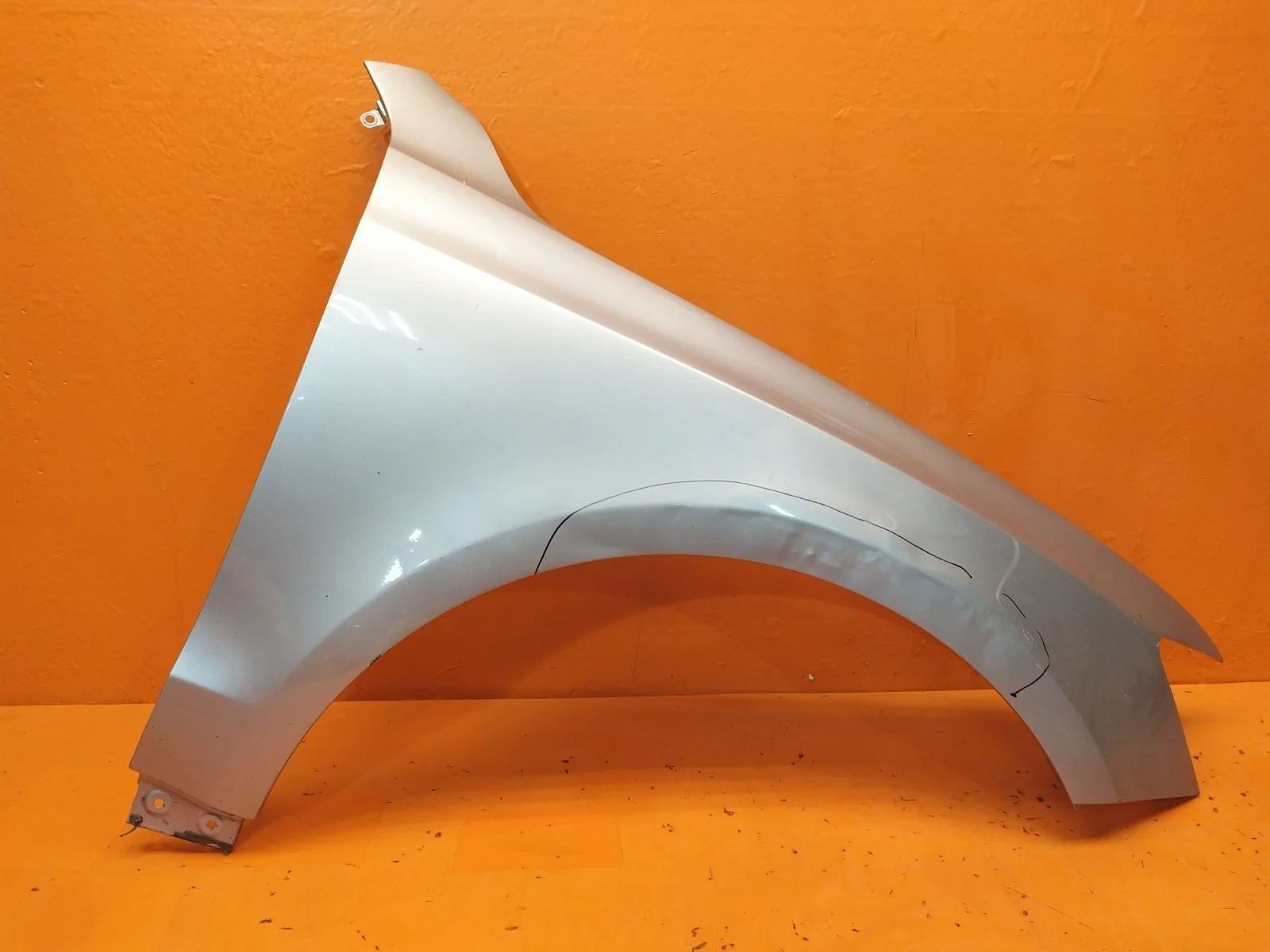 Крыло Audi Q5 2008-2017 8R