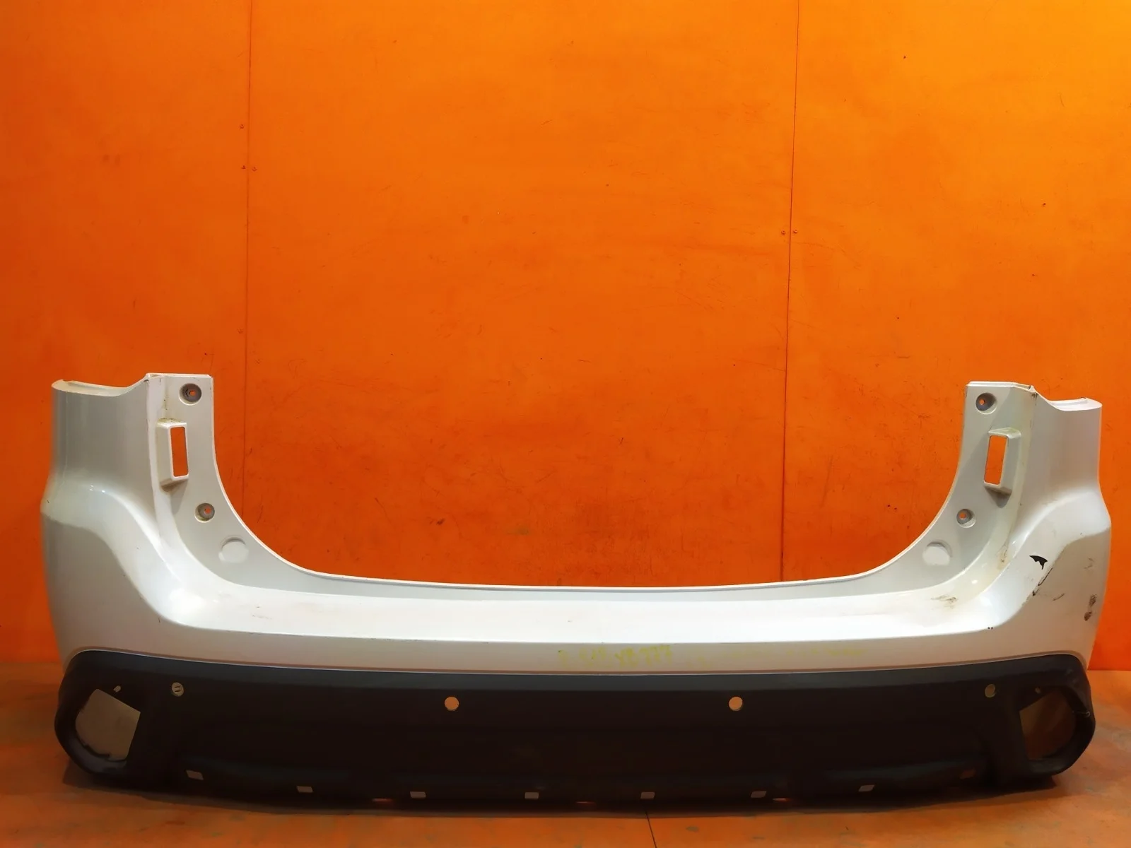 Бампер Mitsubishi Outlander 2015-2018 3