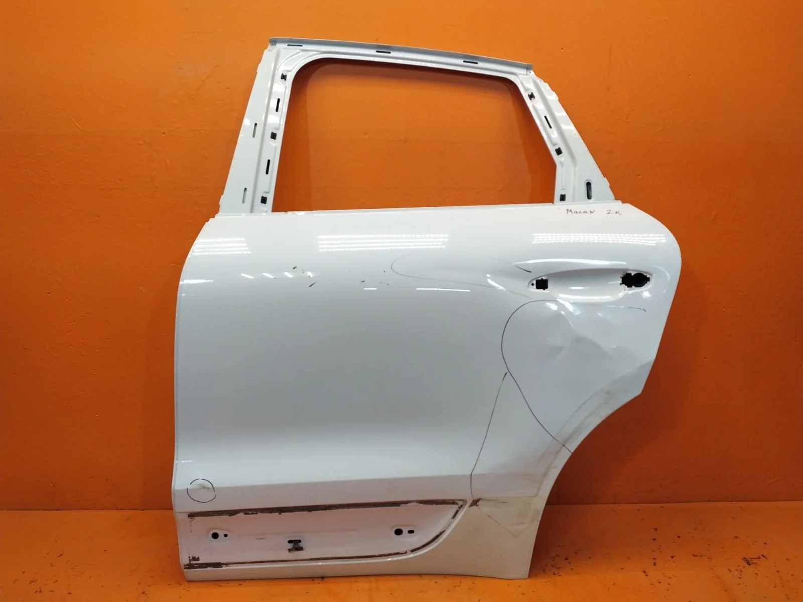 Дверь Porsche Macan 2014-нв 95b