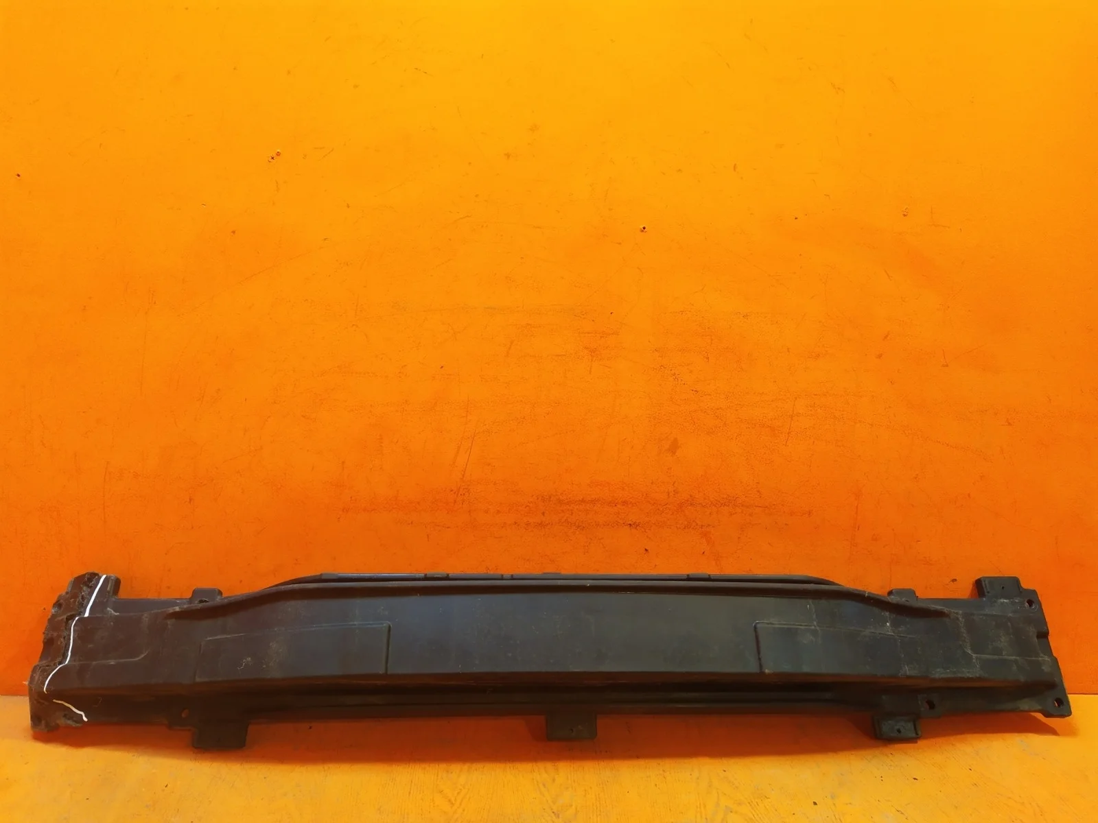 Усилитель бампера Hyundai I40 2011-2019 DF