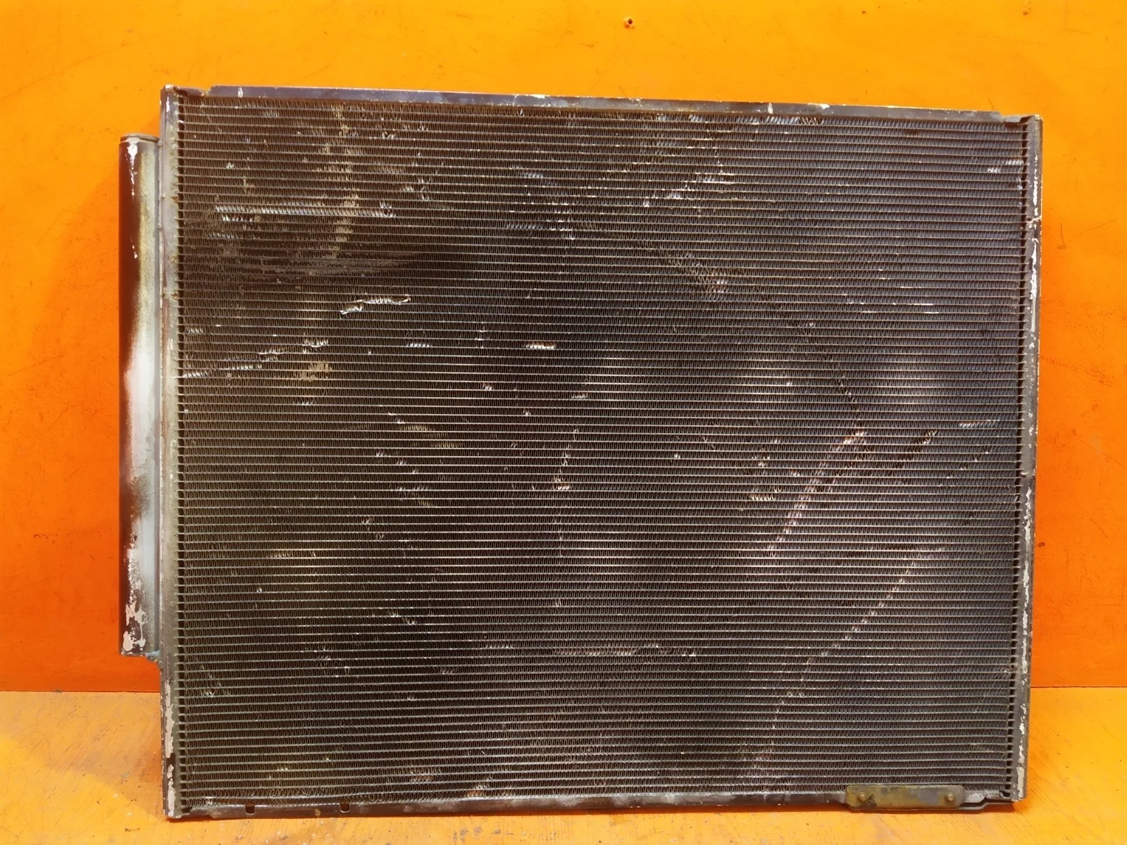 Радиатор кондиционера Toyota Land Cruiser 2007-2021