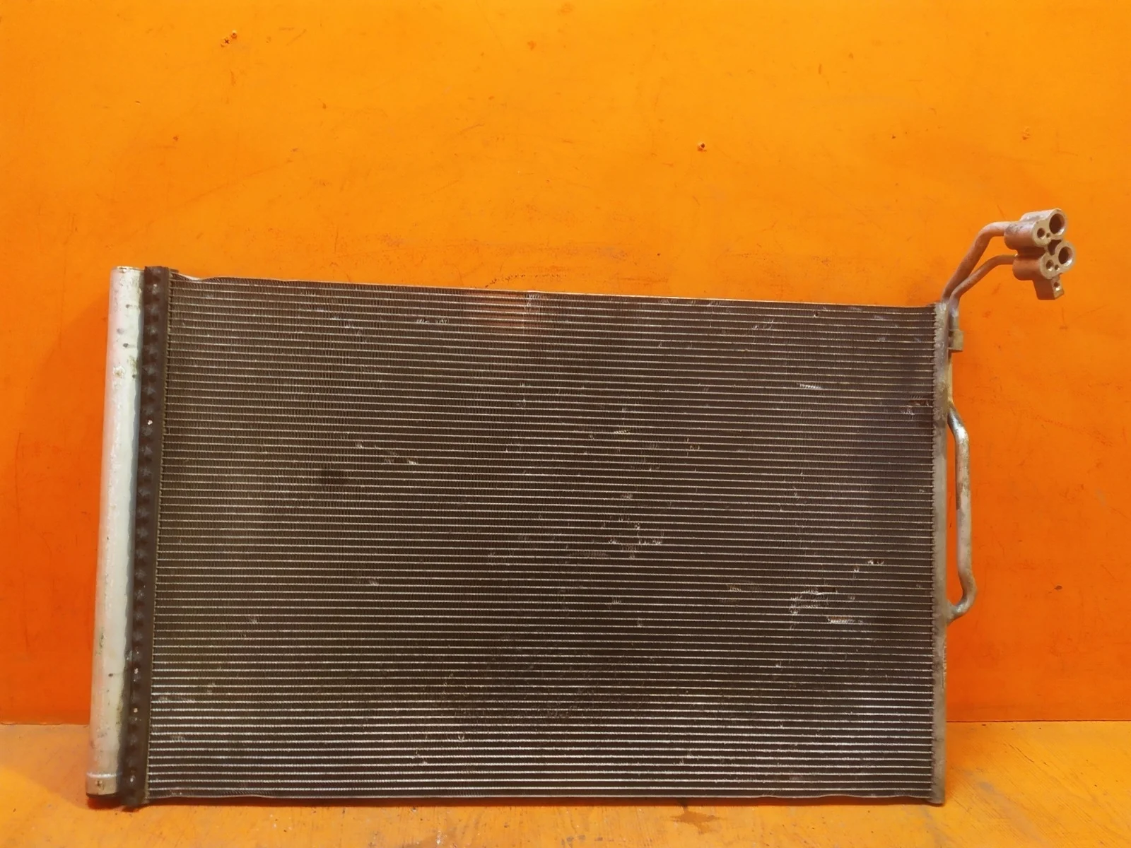 Радиатор кондиционера Volkswagen Touareg 2010-2018