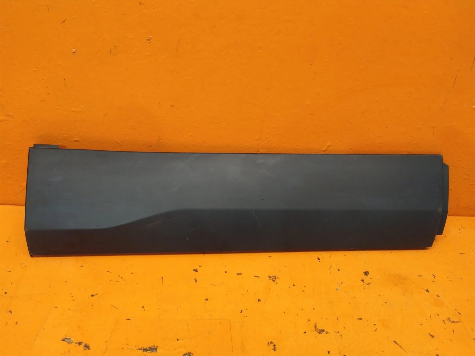 Молдинг двери Land Rover Discovery Sport 2014-2019 L550