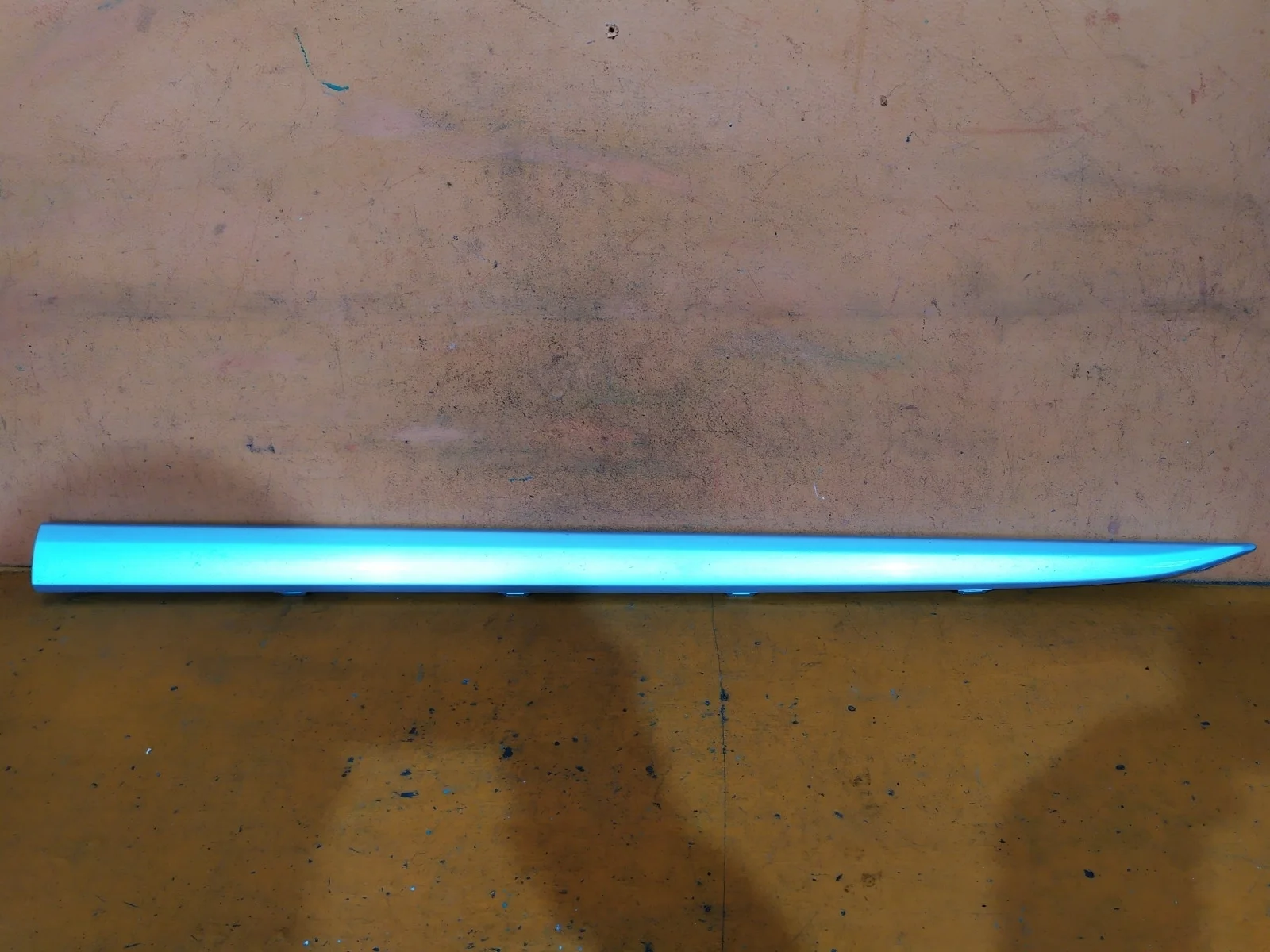 Накладка молдинга двери Mitsubishi Outlander 2015-нв 3