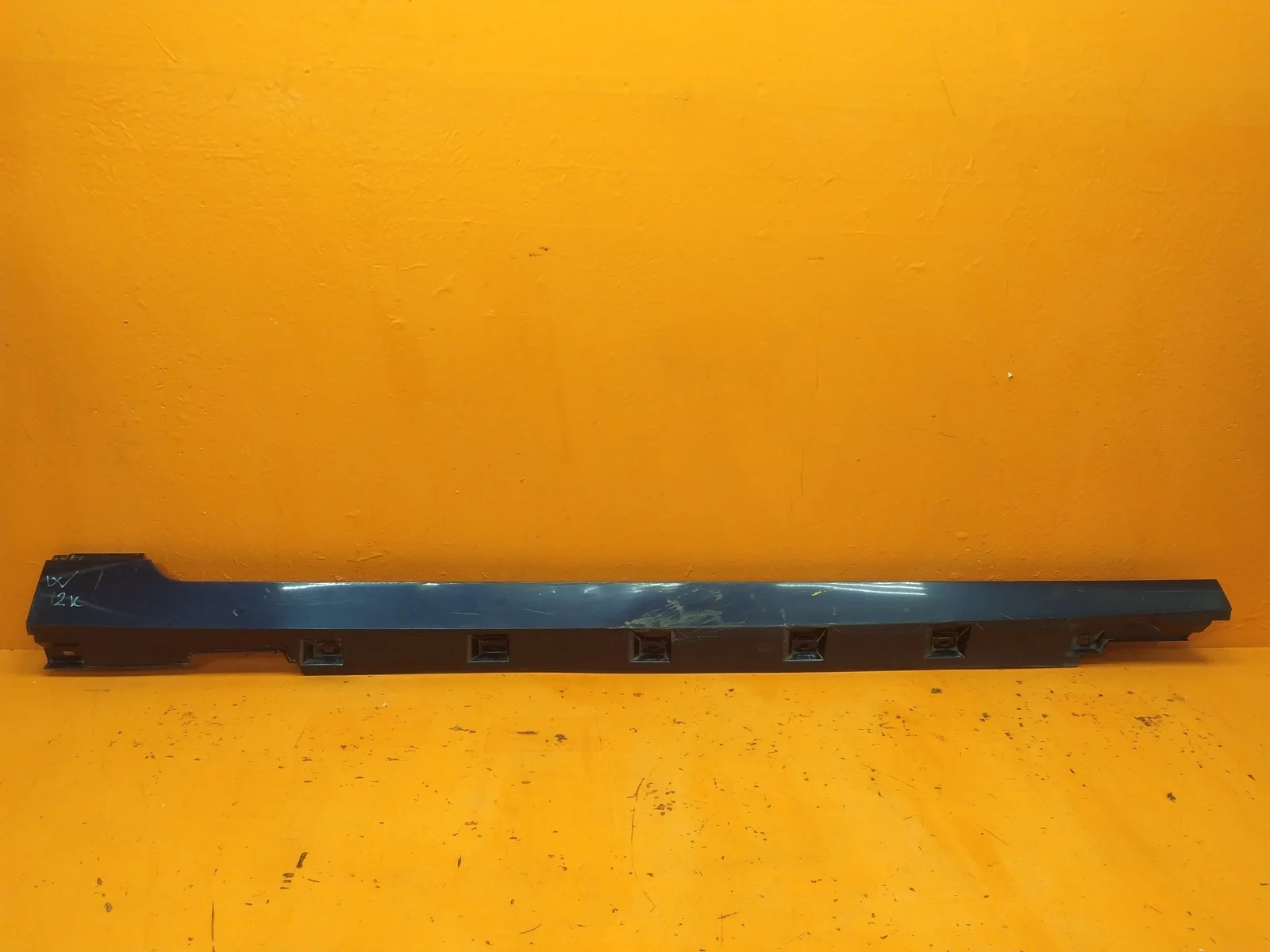 Накладка порога Volkswagen Passat 2014-нв B8