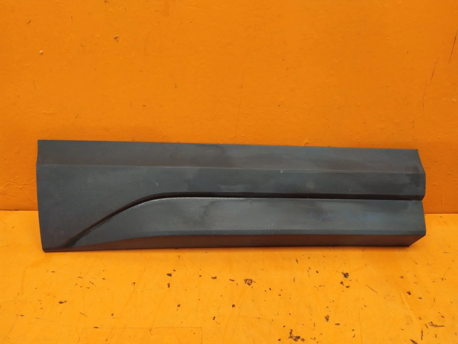 Молдинг двери Audi Q3 2014-2018 8U