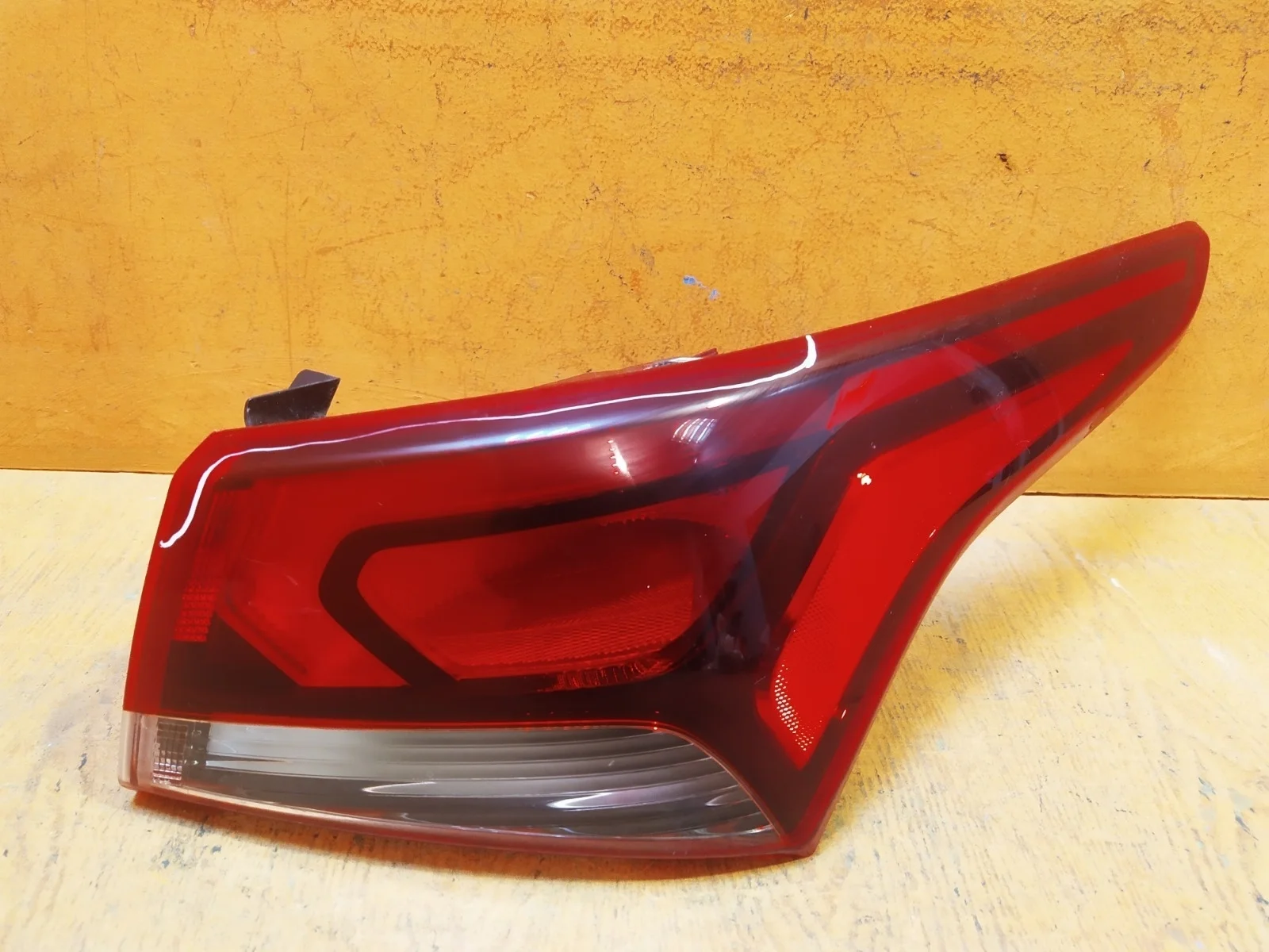 Фонарь внешний Hyundai Solaris 2017-нв