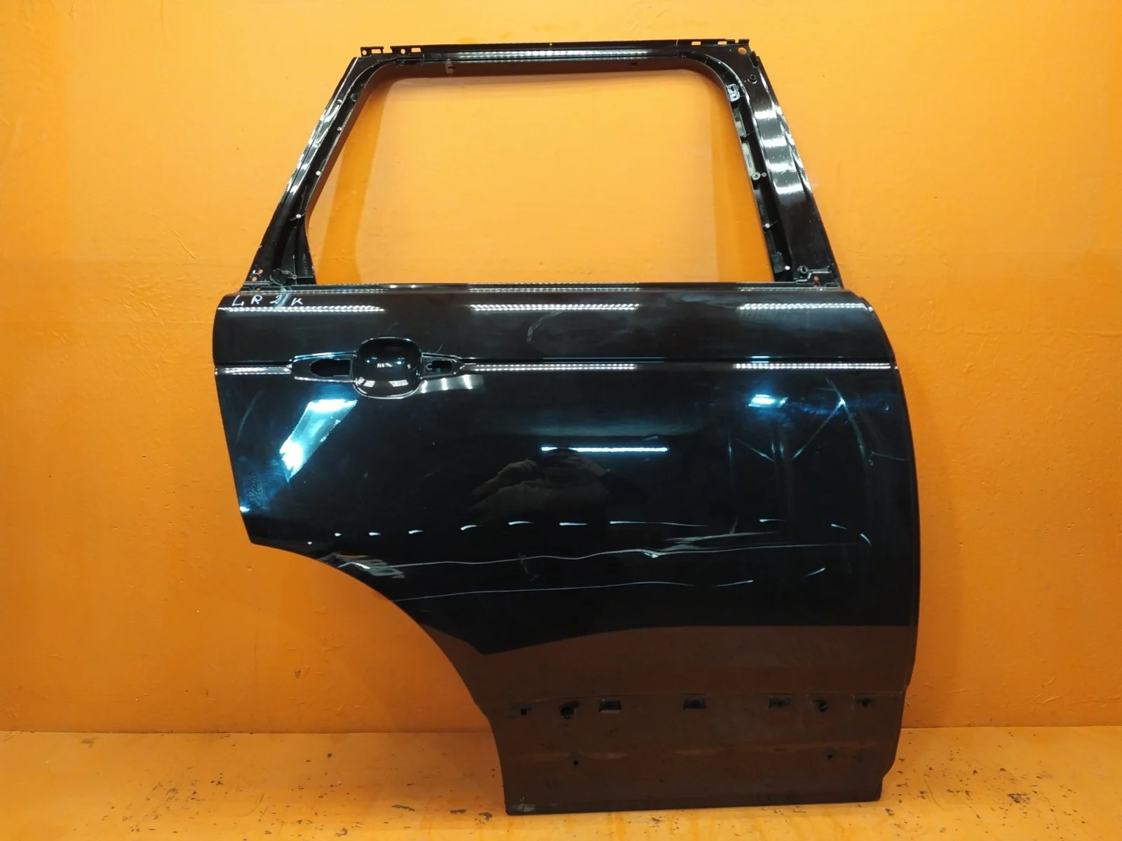 Дверь Land Rover Range 2012-2022 4 L405