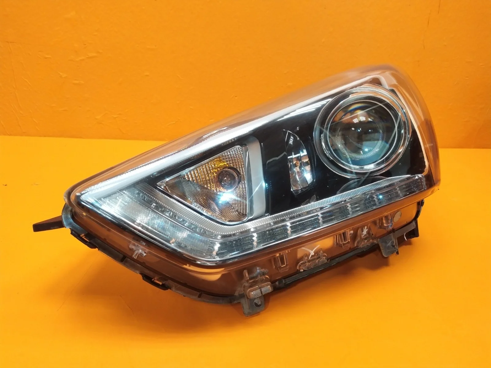 Фара Hyundai Creta 2016-2021