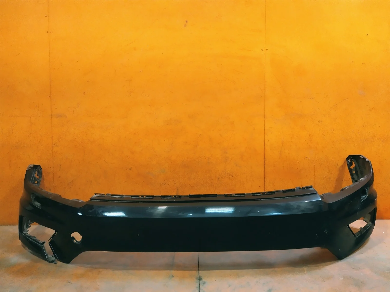 Бампер Volkswagen Tiguan 2016-2020