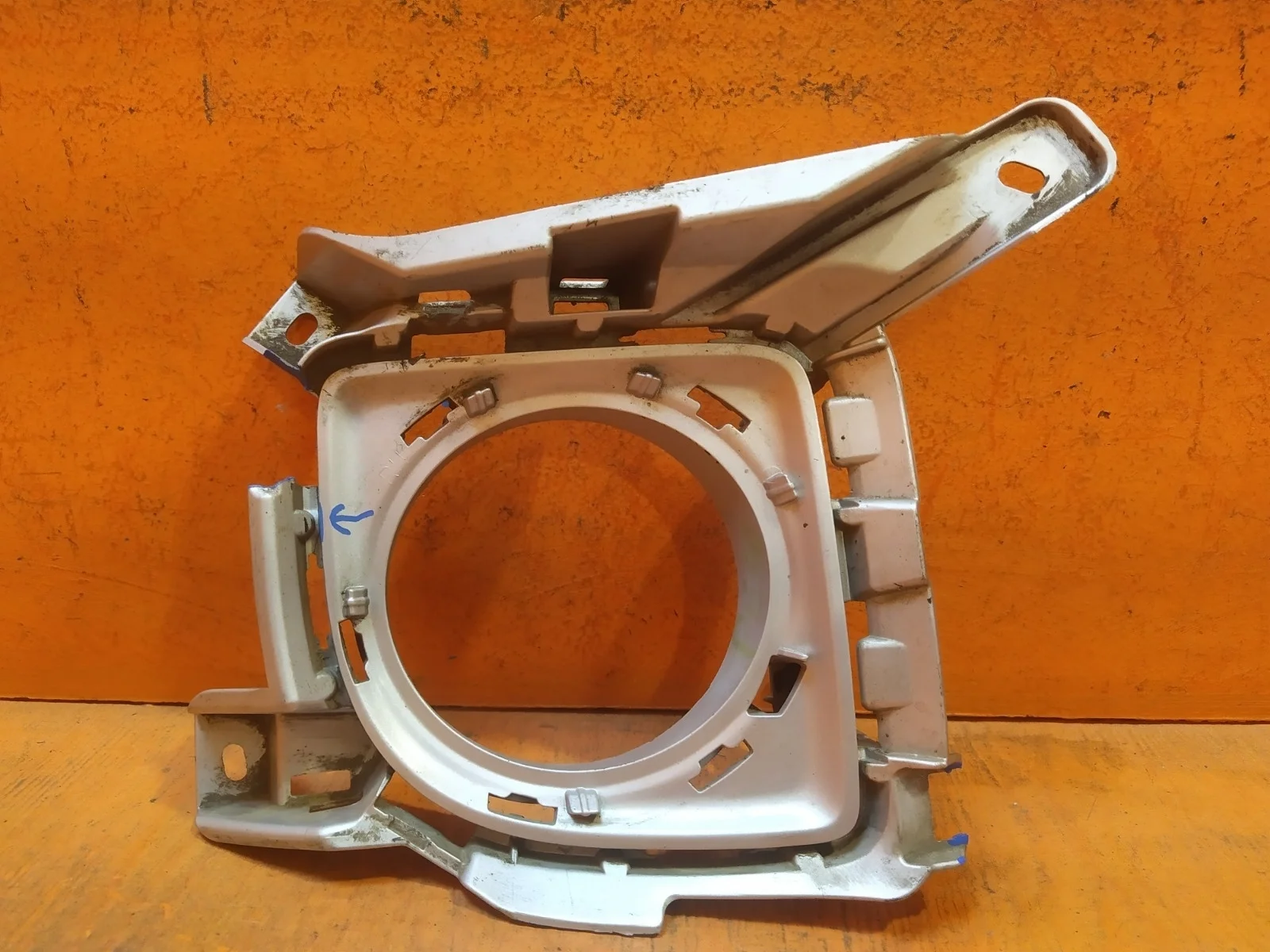 Окантовка птф Toyota Land Cruiser 2012-2015 200