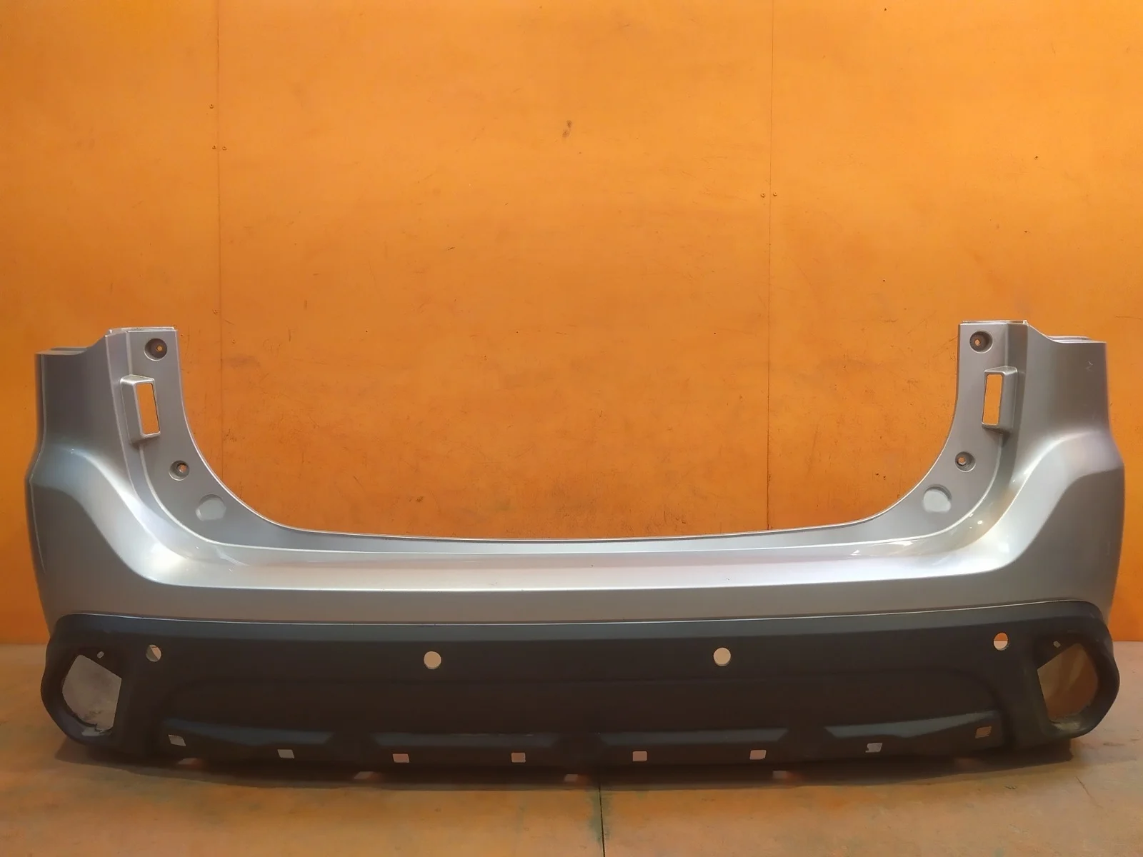 Бампер Mitsubishi Outlander 2015-2018 3