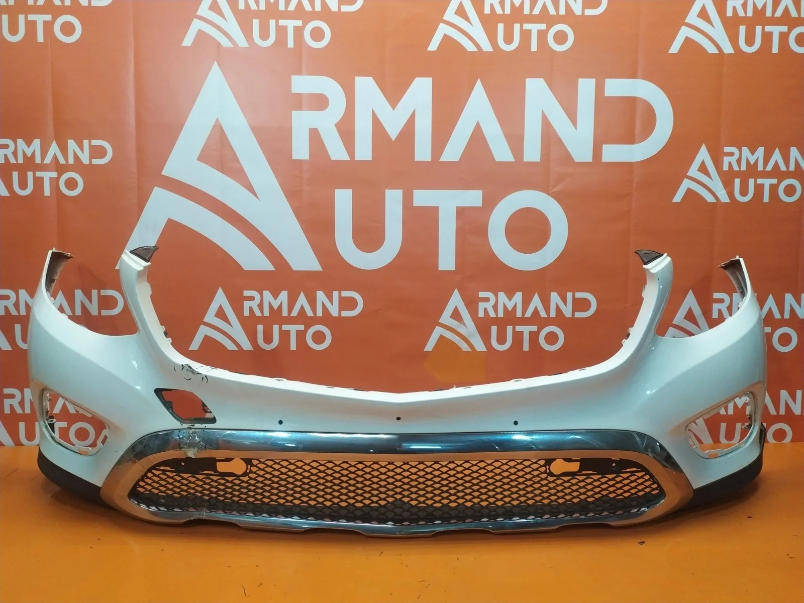 Бампер Mercedes GLC-Class 2015-2019 X253