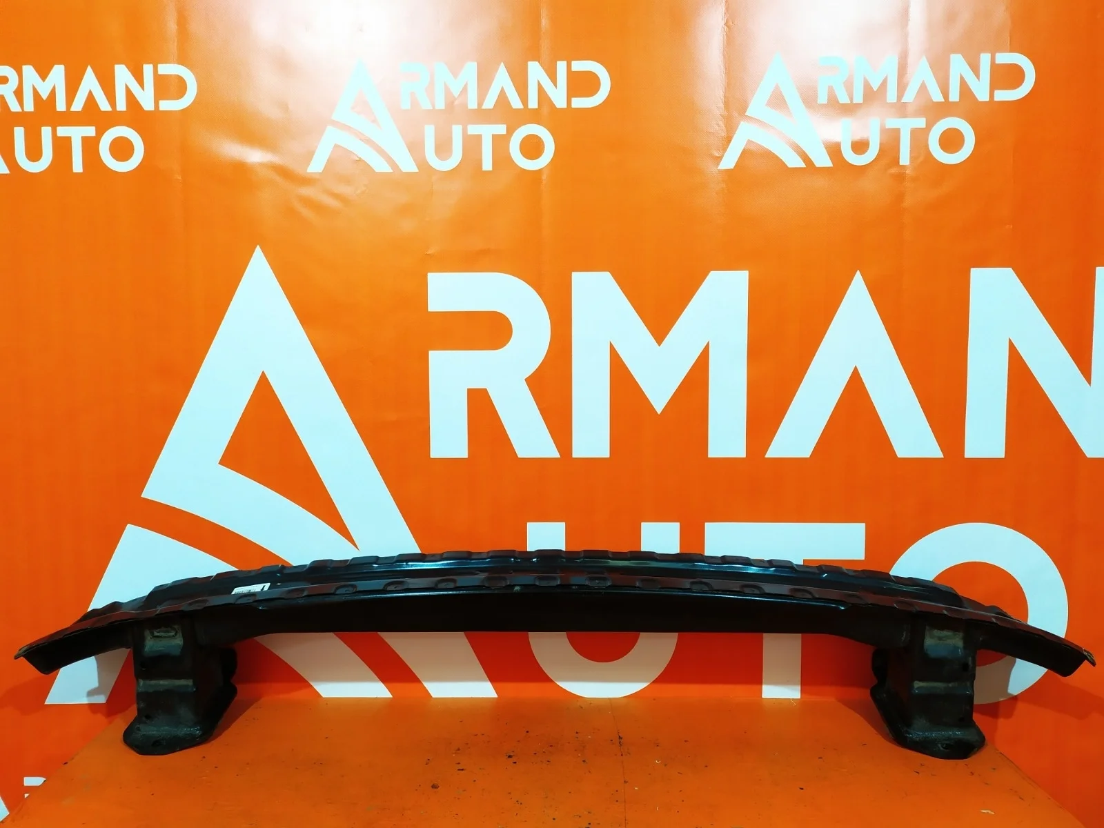 Усилитель бампера Mercedes GLC-Class 2015-2019 X253